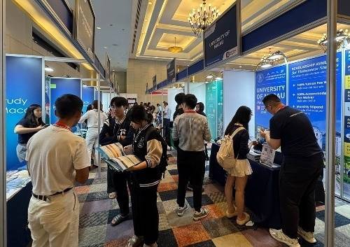 稳益配 澳门高等教育“走出去” 吸引国际学生来澳就读